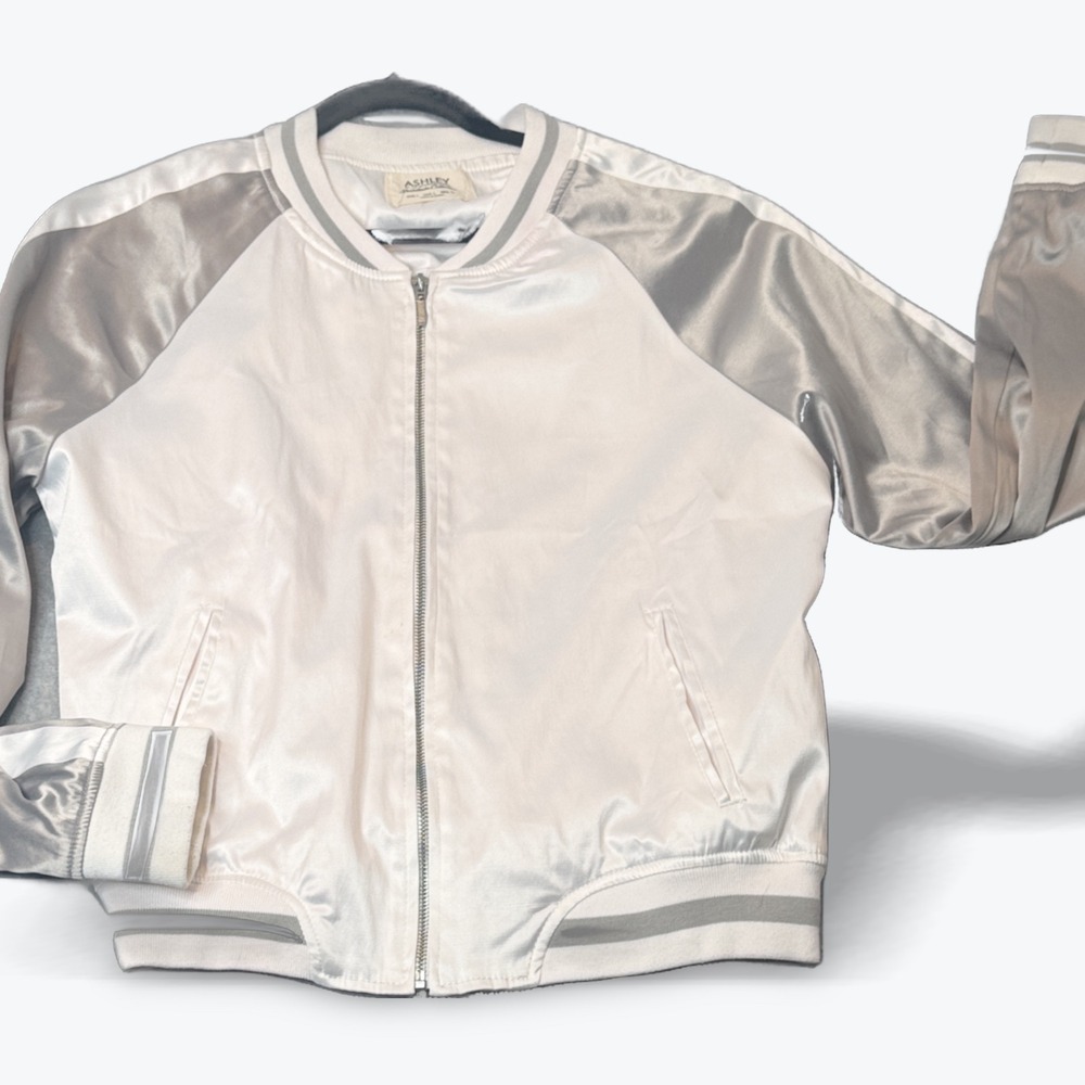 Ashley By 26 International Satin Bomber Downtown Collection Jacket Large‎
